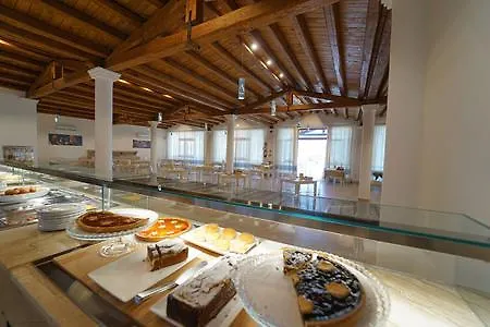 Hotel Gh Santina & 4*