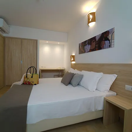 Gh Santina & Ξενοδοχείο Valledoria (Sardinia)